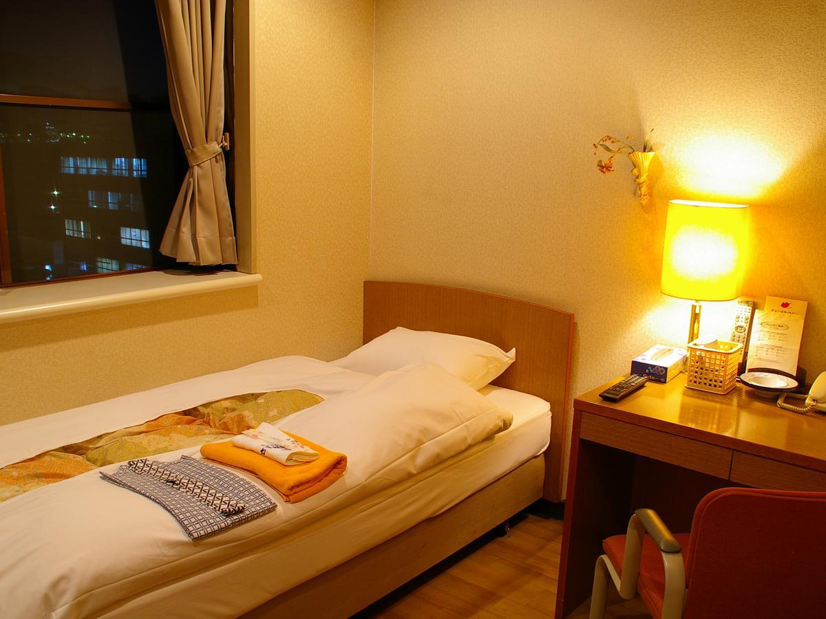 Business Hotel Sakigake Honkan Himeji Exterior photo